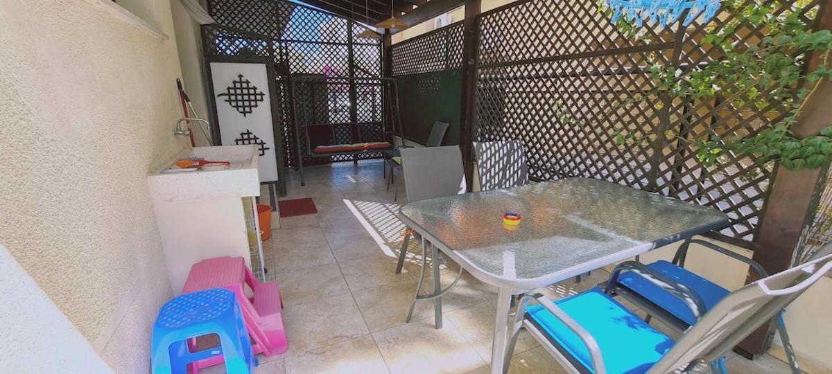 Apartment Garden Larnaca